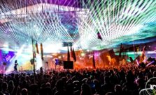 Fiestas para usar zapatillas led